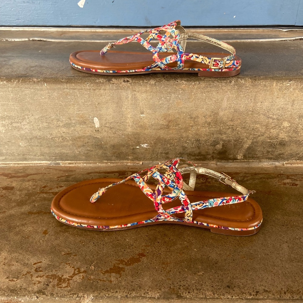 Kelly & Katie Women's Multicolor Braided T-Strap Sandals - Picture 3 of 5